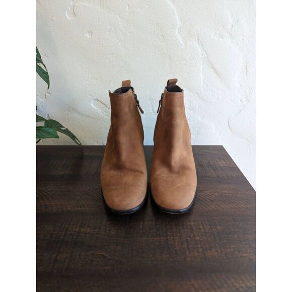 Cole Haan Chesney Brown Leather Booties Women's - Size 8B - Picture 3 of 10